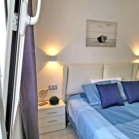 In Mit Terrasse By Interhome Apartament