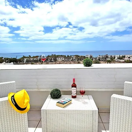 Apartament In Mit Terrasse By Interhome