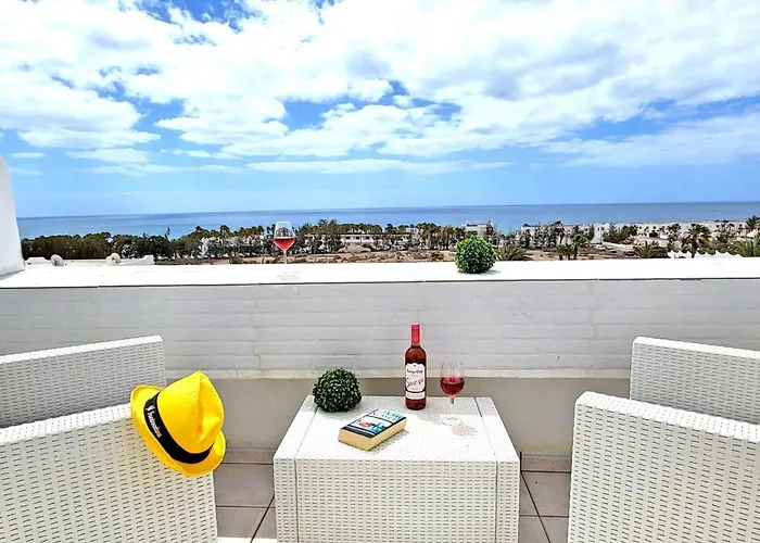 Apartament In Mit Terrasse By Interhome